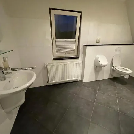 Quarto em Acomodações Particulares Schones Einfaches In Cloppenburg-nord
